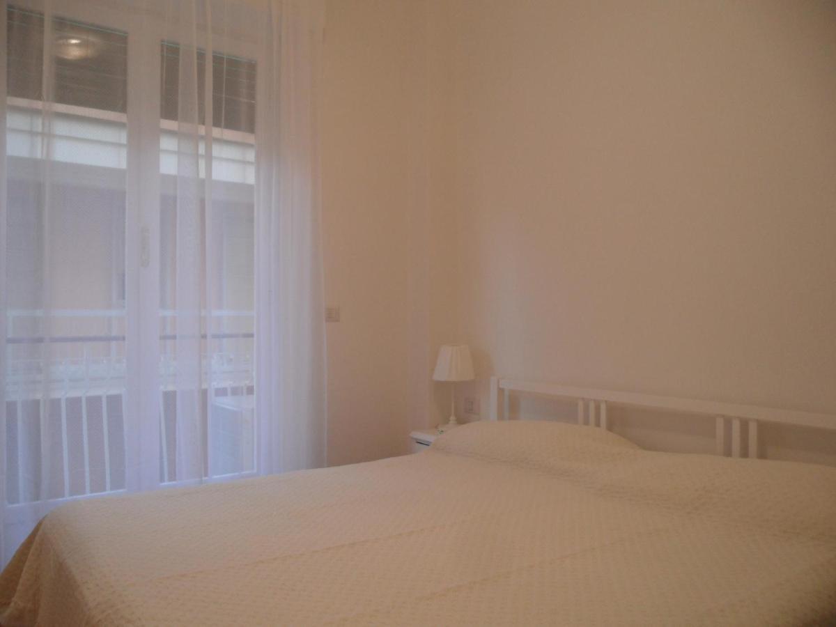 La Vie En Rose Apartment Rapallo Exterior photo